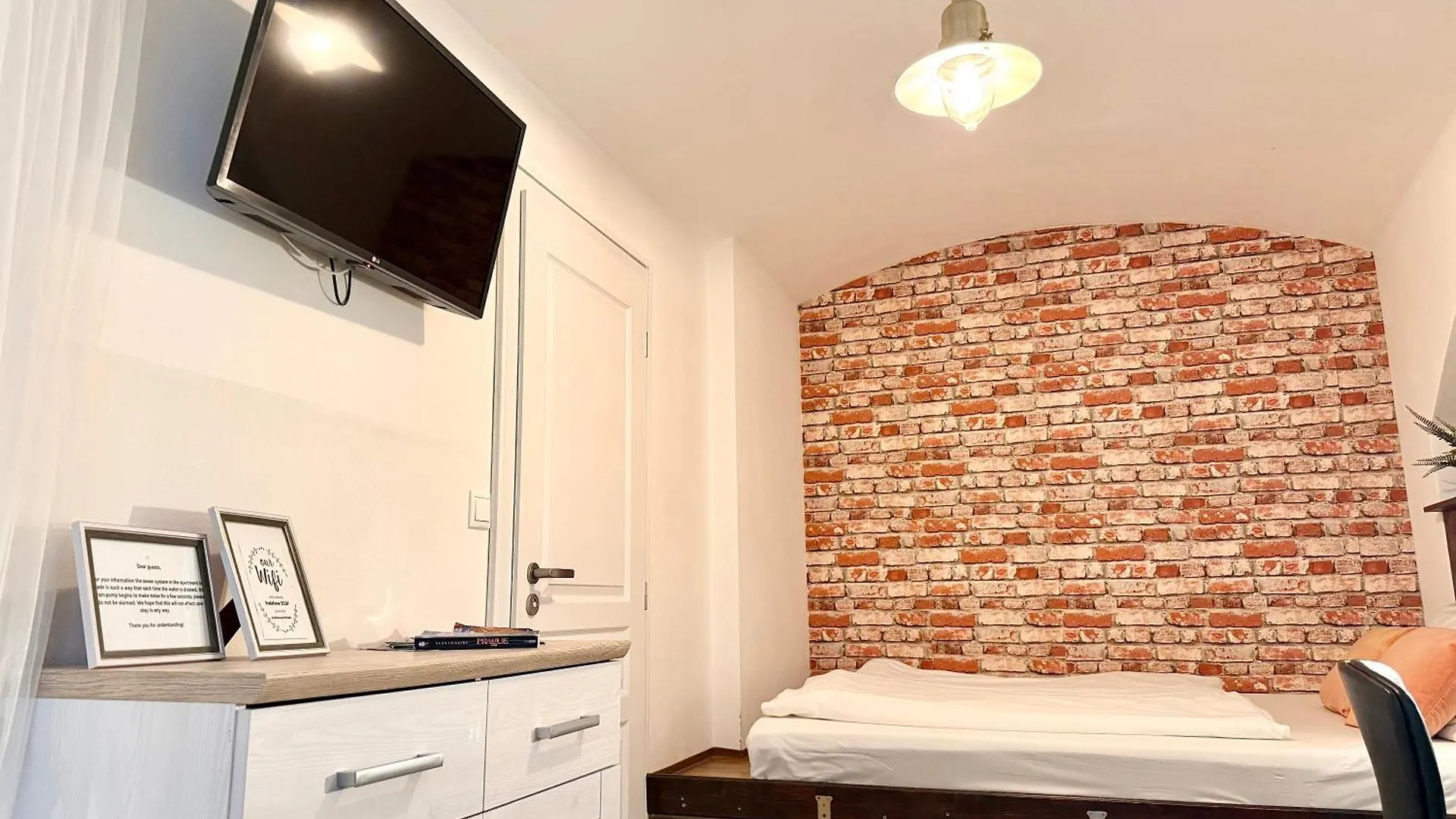 Urban Downtown Studio Prague Apartment